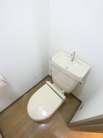 ベイステート安間のトイレ