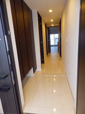 【玄関】 | プレミスト四日市駅前 | ※同建物同型別のお部屋