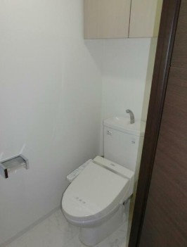 【トイレ】 | セントラルコート練馬ラヴィアーナ | 温水洗浄便座。