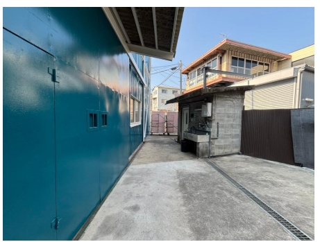 久世築山町貸工場のその他