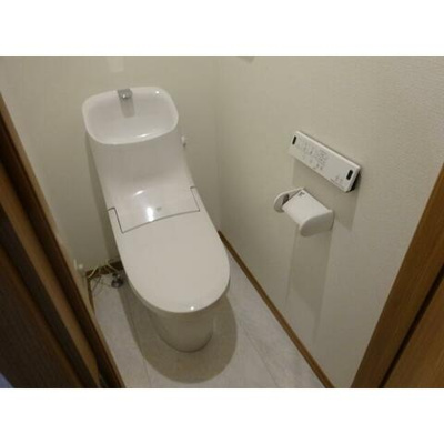 【トイレ】 | ゆいの木杉田 | 温水洗浄便座付き♪