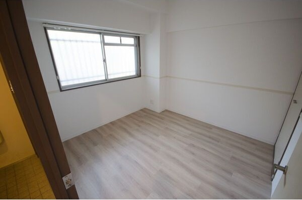 ピボットマンション八幡の内装