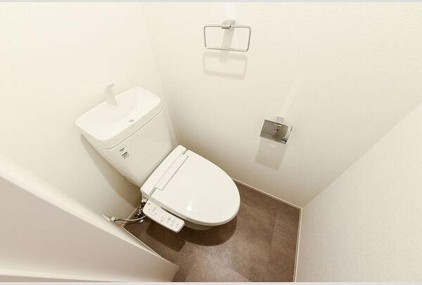 Jack motoshibatanishiⅠのトイレ