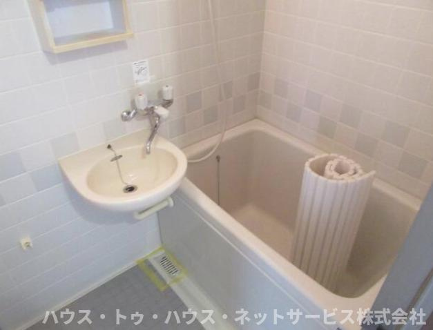 メゾン・アミューレの浴室