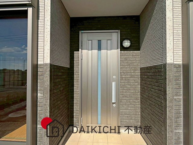 【玄関】 | 羽生市大字藤井下組　中古戸建