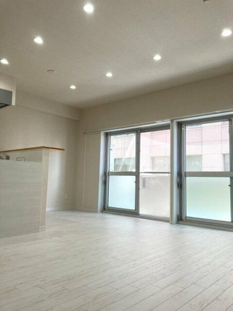 両国サンハイツの居間・リビング