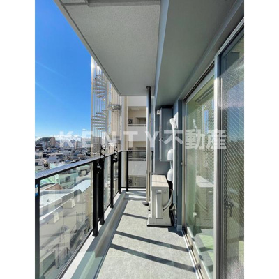 【バルコニー】 | ブラウ戸越銀座スカイ | 落ち着いた時間を過ごせるバルコニーです