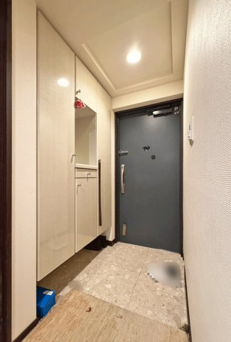 リビオ柏木の玄関