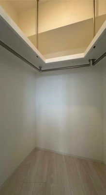 【収納】 | ZOOM方南町 | ウォークインクローゼット完備。