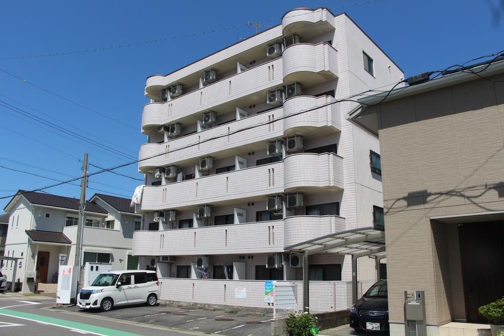 サンビーム西春の外観
