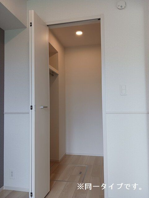 サニーコート伏見の収納|同一タイプです。