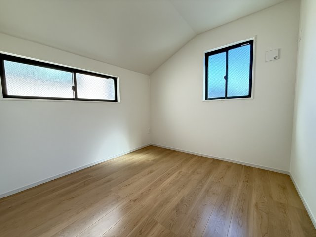 垂水区歌敷山3丁目新築戸建の洋室