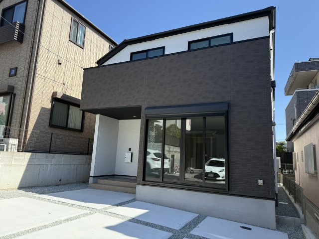 垂水区歌敷山3丁目新築戸建の外観