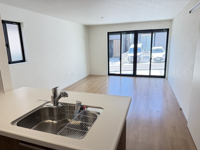 垂水区歌敷山3丁目新築戸建の居間・リビング