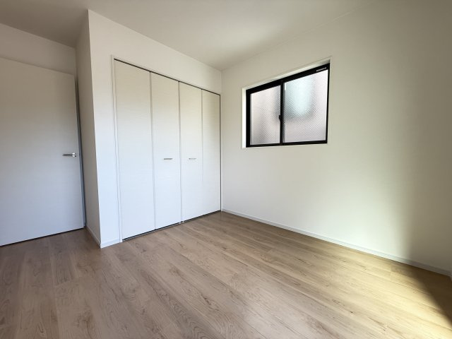 垂水区歌敷山3丁目新築戸建の洋室