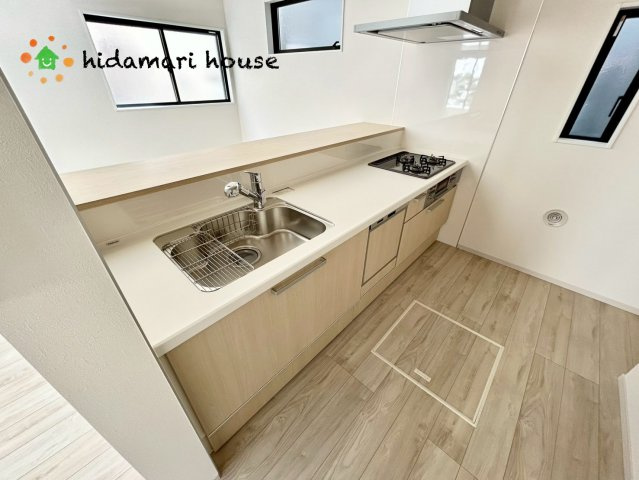 伊奈町小室22期　新築戸建　TERRACE01の収納