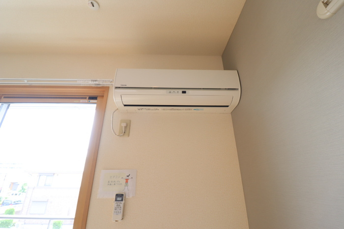 グランドセントレア888 Bの設備|温度を快適に保てるエアコン付きです