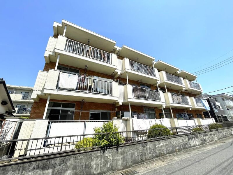 城所マンションの外観