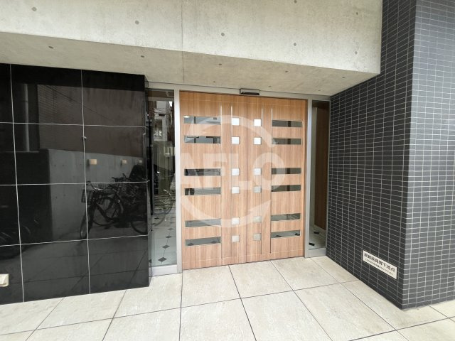 パラゴン小路のエントランス|パラゴン小路　エントランス