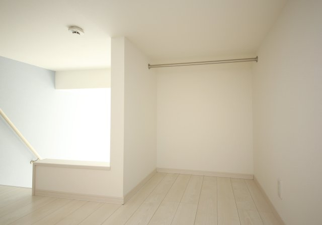 ジュネス明治の居間・リビング