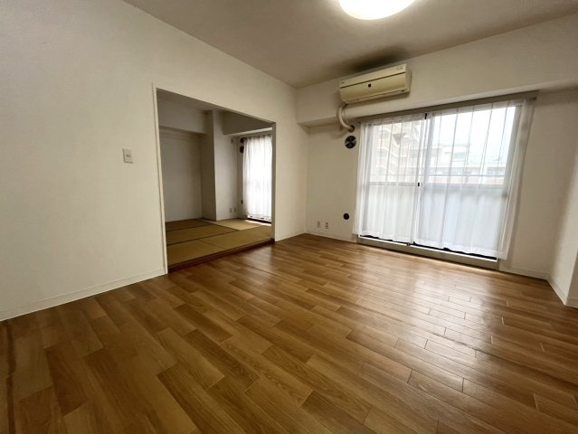 土浦ガーデンハウスの居間・リビング|リビングダイニング