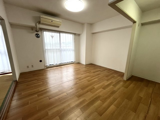 土浦ガーデンハウスの居間・リビング|リビングダイニング