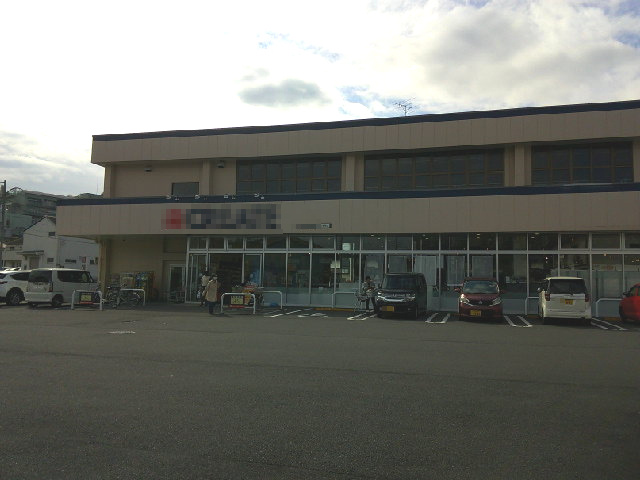 八王子市西寺方町の倉庫