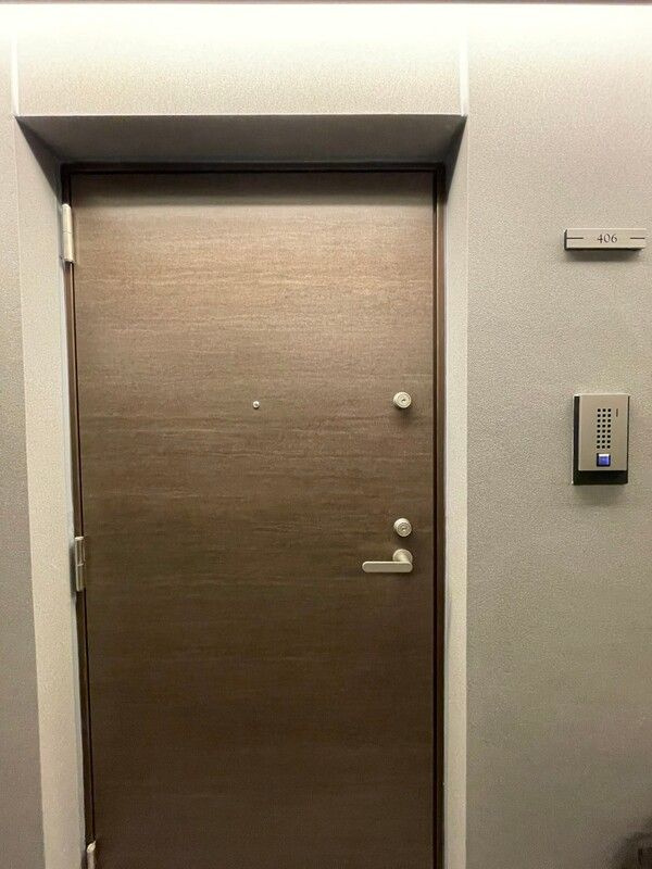 ルミークアン東陽町の玄関