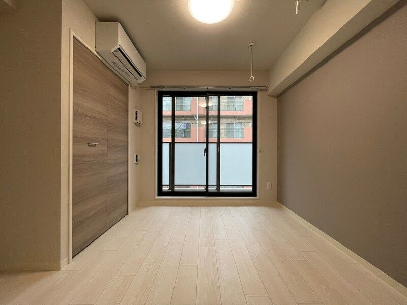 ルミークアン東陽町の洋室