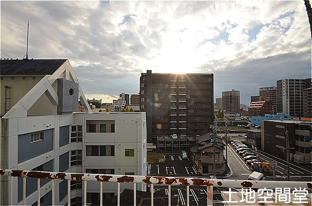 北九州市八幡西区黒崎４丁目の賃貸マンションの展望