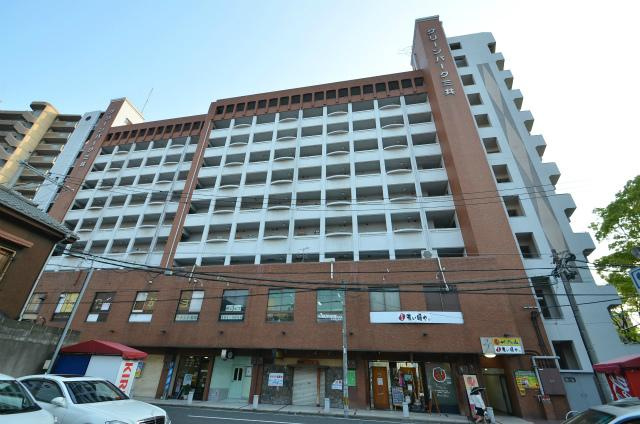 北九州市八幡西区黒崎４丁目の賃貸マンションの外観