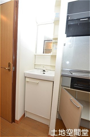 北九州市八幡西区黒崎４丁目の賃貸マンションの独立洗面台