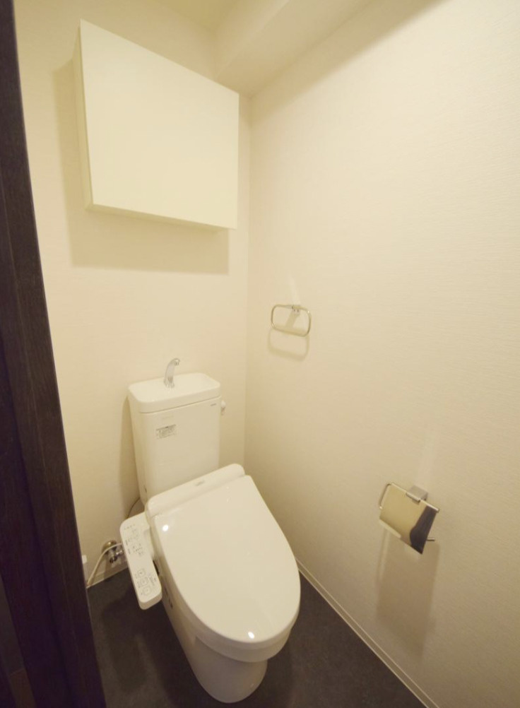 千代田区内神田３丁目の賃貸マンションのトイレ