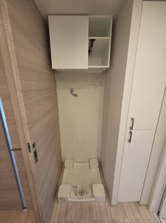 【脱衣所】 | ブランズシティ天神橋筋六丁目 | 洗濯機置場・収納も多い洗面所です