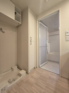 【脱衣所】 | ブランズシティ天神橋筋六丁目 | 広さも広々な脱衣所