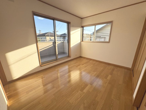 リビング収納、床下収納