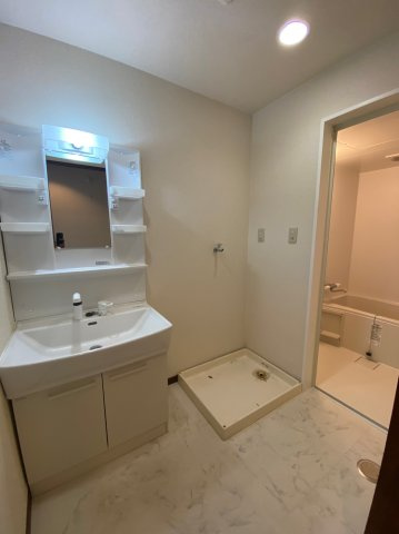 ビッグバードの洗面所