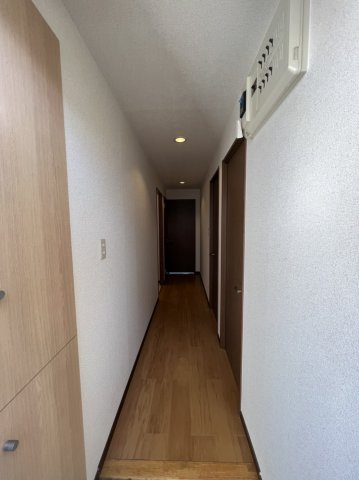 ビッグバードの玄関