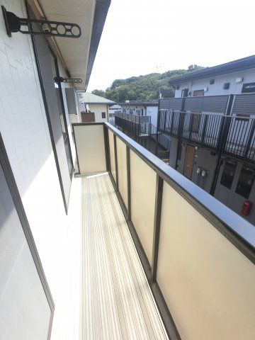 【バルコニー】