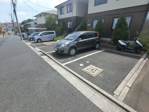 【駐車場】