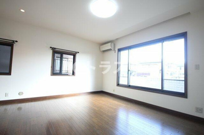 【居間・リビング】 | 桶川泉２丁目戸建