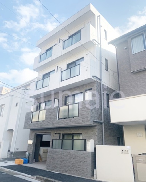 プラティーク王子の外観|4階建てマンションです！