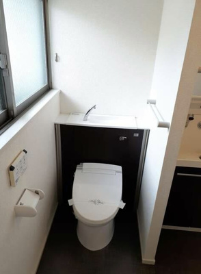 【トイレ】 | モン・ペルデュ | 温水洗浄便座。