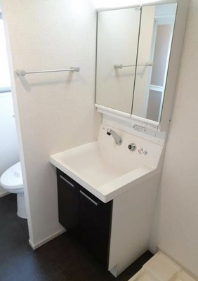 【独立洗面台】 | モン・ペルデュ | 嬉しい独立洗面台付き。