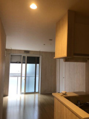 【居間・リビング】 | THE MAHALO | 明るい洋室！