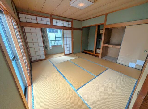 横手一丁目貸家の和室