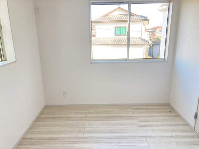 グラファーレ前橋市関根町　1号棟の洋室|２階洋室3です