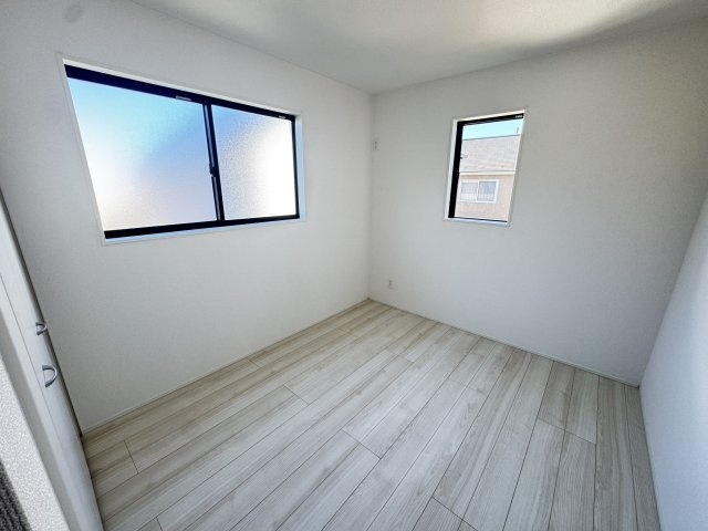グラファーレ前橋市関根町　1号棟の洋室|２階洋室3です