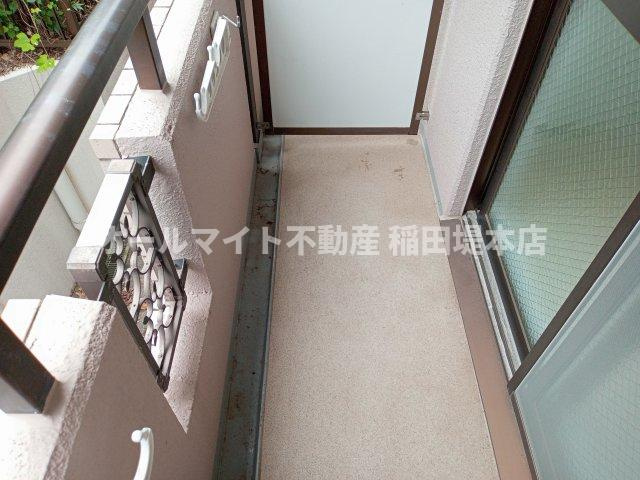 川崎市麻生区高石４丁目の賃貸マンションのバルコニー