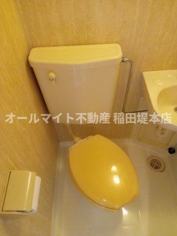 川崎市麻生区高石４丁目の賃貸マンションのトイレ